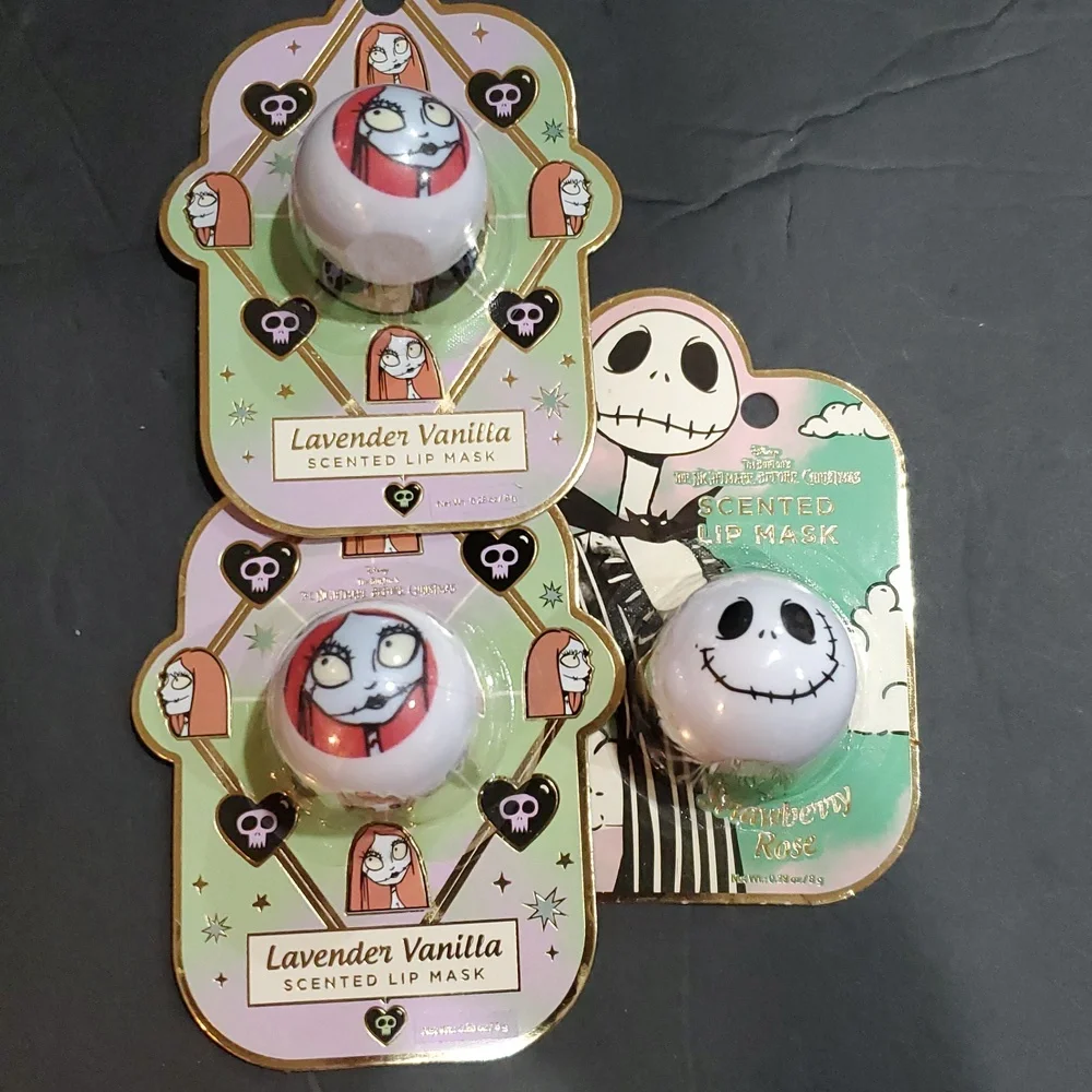 Disney’s Tim Burton Nightmare Before Christmas 3pc Jack and Sally lip masks new